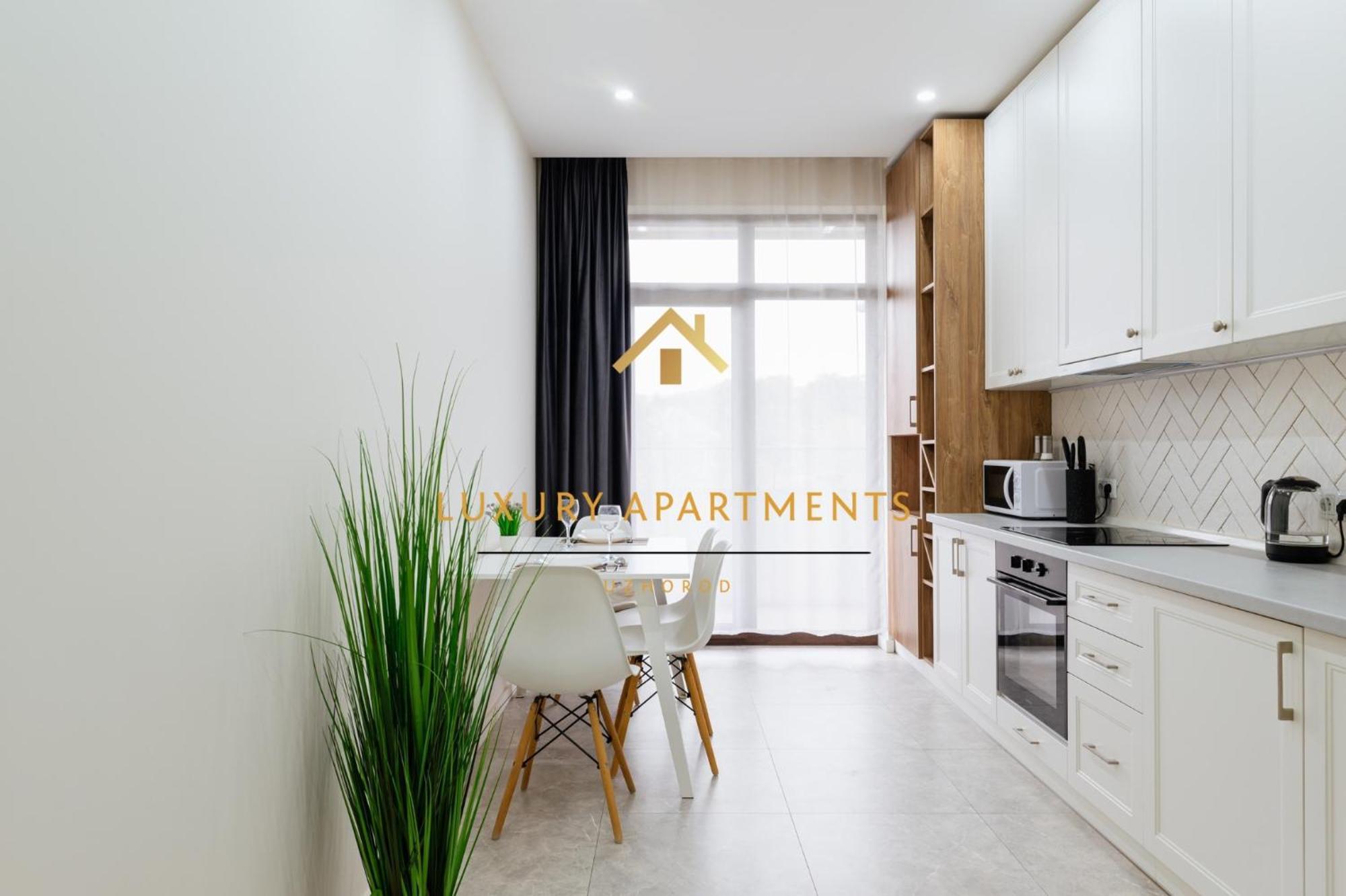 Luxury Apartments “Dream City” Ujgorod Dış mekan fotoğraf